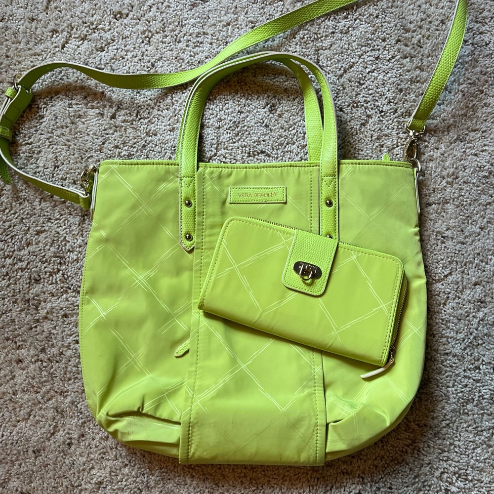 Lime green gently used Vera purse with matching wallet
